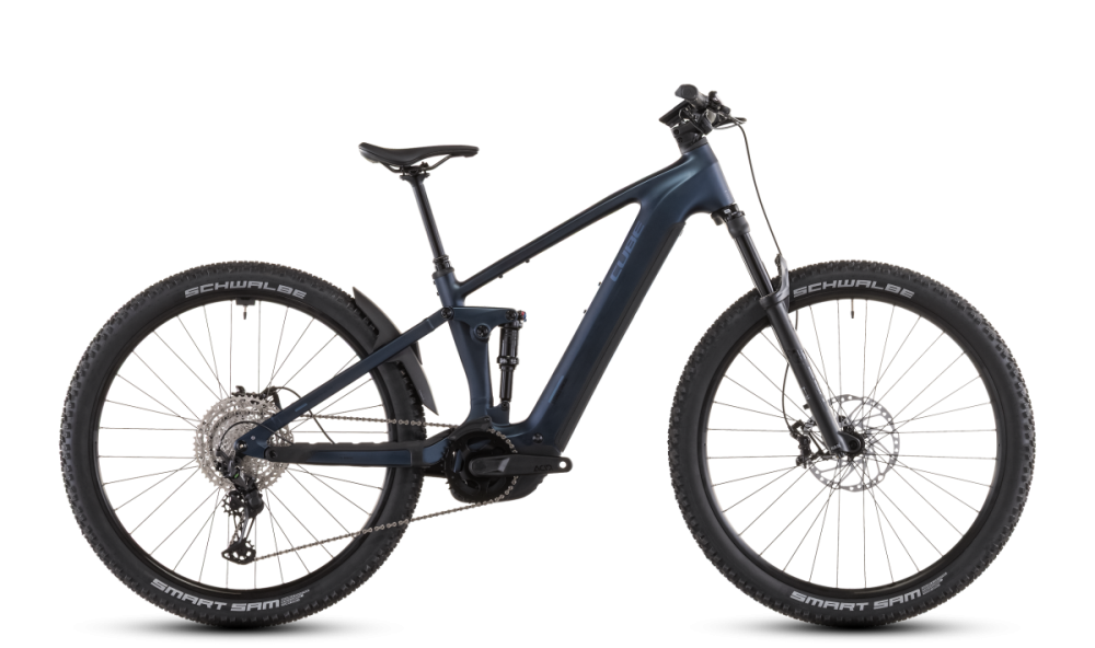 CUBE STEREO HYBRID ONE22