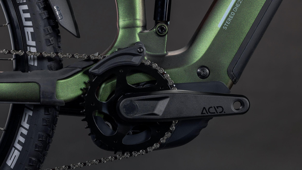 CUBE STEREO HYBRID ONE22