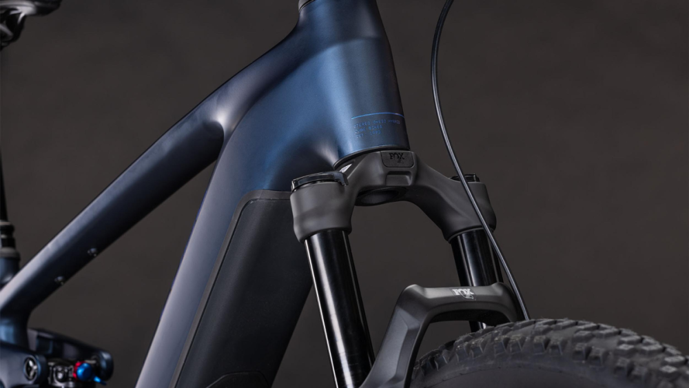 CUBE STEREO HYBRID ONE22