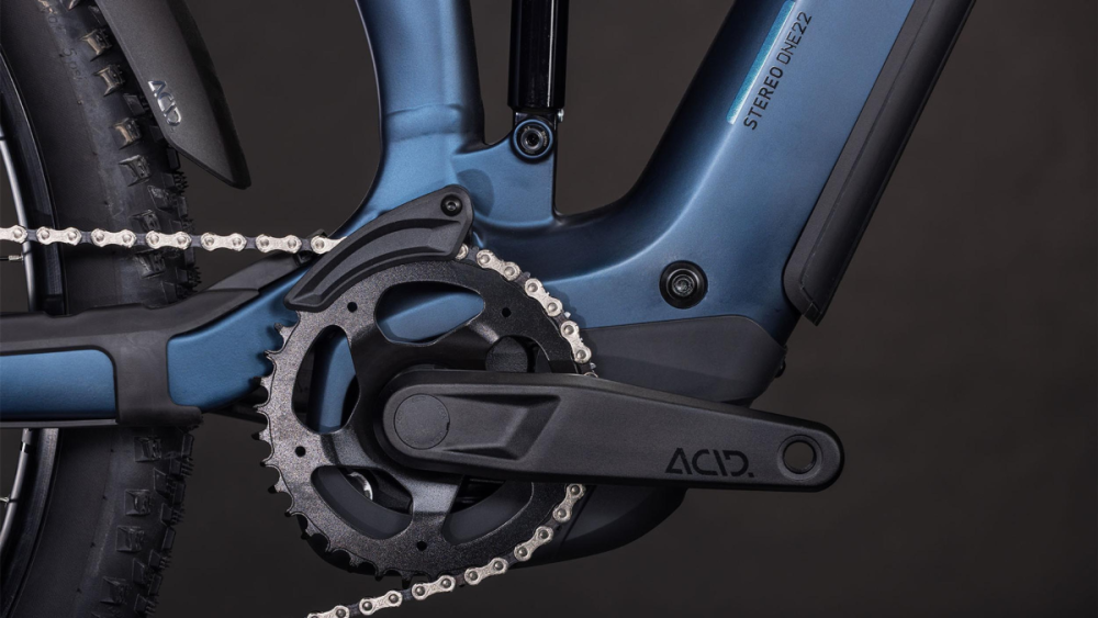 CUBE STEREO HYBRID ONE22