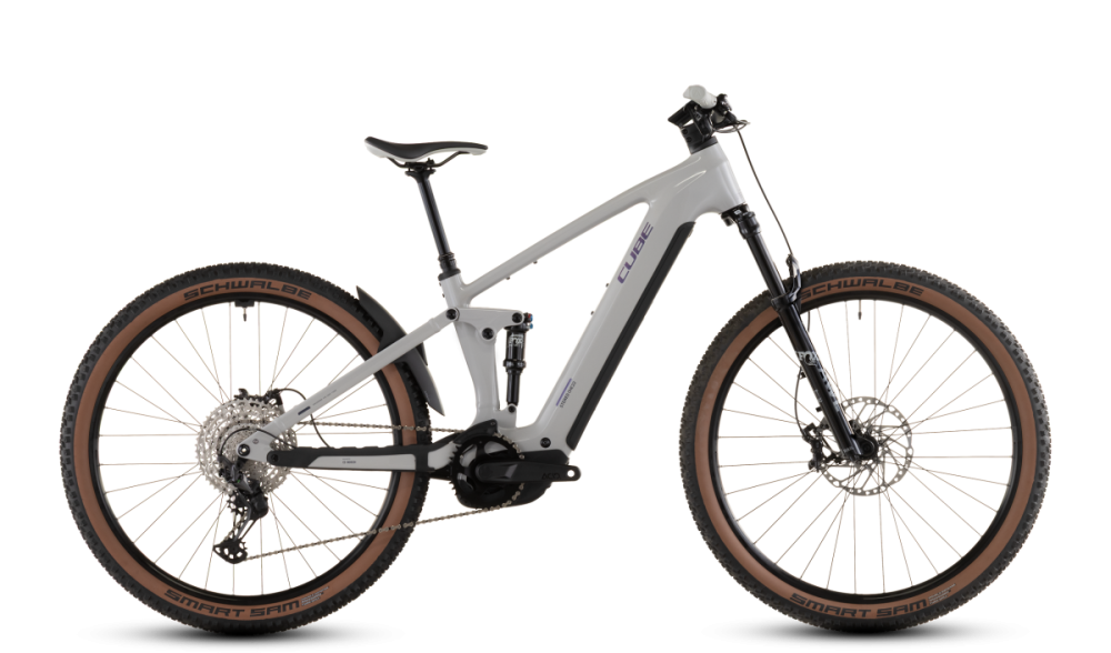 CUBE STEREO HYBRID ONE22